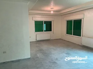  11 شقة مميزه للبيع في دير غبار