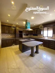  1 شقة جديدة - لم تسكن - ضاحية الرشيد - 4نوم 2ماستر - 350م - بلكونات بإطلالة مميزة