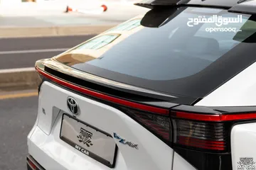  8 2022 Toyota BZ4X Long Range AWD - أعلى صنف - دفع رباعي