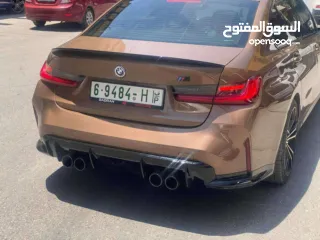  5 BMW 330e plug إن