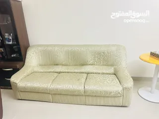  4 Sofa set for freeee