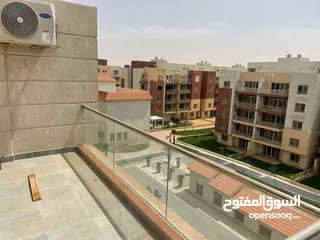  8 Penthouse بنتهاوس للبيع تشطيب راقي استلام فوري بالتجمع