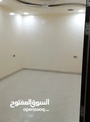  5 APARTMENT FOR RENT IN HAMAD TOWN ROUND 9 SEMI FURNISHED 4BHK