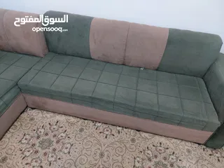  2 طقم كورنر بحالة جيدة جدا وبسعر مغري