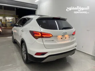  7 هونداااااي سنتافيه 2017 مطور 2000 ديزل اتوماتيك فل الفل اضافات بنورامااااااا لون ابيض ملوكي جب