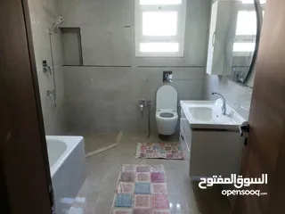  9 شقة للايجار  شارع الشرطه العسكريه الهواري مقابل شركه النظافه