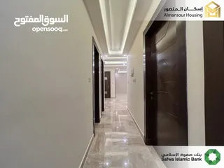  19 شقة شبه ارضية 175م2 فاخرة للبيع في طريق المطار/ مشروع لومينوس 1 ( إسكان المنصور )
