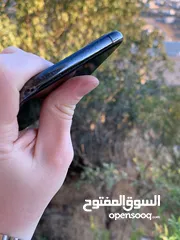  18 ايفون 11 برو ماكس 256 جيجا بطارية 100٪؜ نموذج M مغير بطارية فقط فش اشي تاني مغير جهاز مرتب
