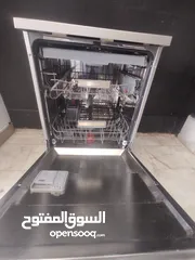  2 جلاية شارب 6 برامج 3 مرشات 3 سلات 12 طقم