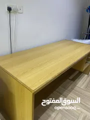  2 Table office