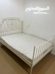  2 سرير مع مرتبه