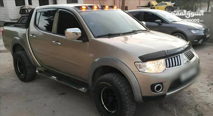  4 تندر ميتسوبيشي هنتر  4×4 ديزل تيربو ماطور 2500 ديزل تيربو جير عادي  ...