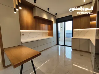  1 شقة فخمة للبيع – الطيرة، امتداد شارع المطل