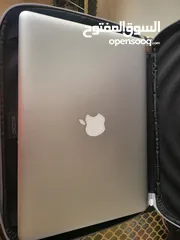  1 Macbook mid 2012 for sale