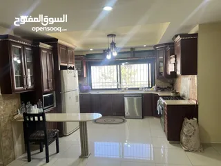  3 شقة مميزة مفروشة للايجار باجمل مناطق البيرة تشطيب سوبر ديلوكس , البيرة البالوع بالقرب من الصحة