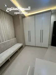  28 منجرة حمزه لتفاصيل الأثاث بالكامل كنب .غرف ماستر .غرف شباب .ابواب .مطابخ .طاولات .ديكورات