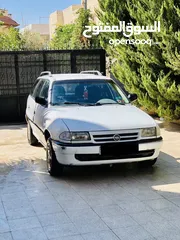  5 أوبل آسترا للبيع