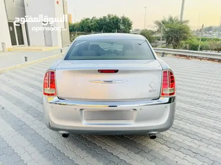  9 كرايسلر c300 بحالة ممتازة شرط الفحص 2013