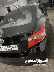  12 تويوتا يارس 2017. مواصفات خليجية 1500cc. اقتصادية جداً واكثر من الهايبر.  شغل وامشي. دهان اسود
