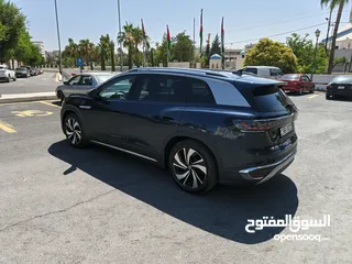  8 بحاله ممتازه ID6 بيور بلص موديل 2022 سقف ثابت