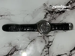  5 ساعة سواتش بحالة الجديد
