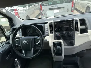  3 Toyota Hiace 3.5L 2019 Petrol