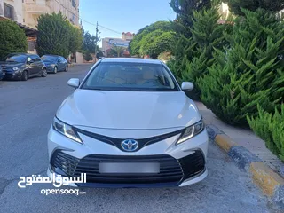  10 Toyota Camry LE 2024 مالك اول من الزيرو بحالة الشركة