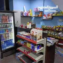  3 محل العاب بلايستيشن مميز للبيع يعمل بشكل جيد وله قاعدة زبائن مرخص ومجهز بالكامل طابقين غرف منفصلة