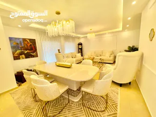  1 روف مفروش حديثا مساحة 400 م طابق 6 تشطيب سوبر ديلوكس حديثا للبيع الطيرة دوار نبيل عمرو دون وسطاء