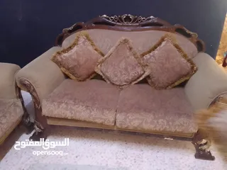  2 طقم كنب خشب زان تفصيل مرتب قابل للتفاوض بشئ بسيط