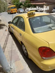  3 تكسي نيسان صني طبعة زرقاء للبيع