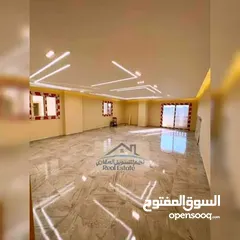  1 شقه بشارع نادي التنميه