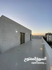 26 شقة فاخرة اخير مع روف دوبلكس 215 متر وتراس 100 متر مع اطلالة مفتوحة مميزة بسعر مميز جداا