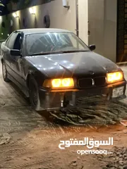  1 بي ام دبليو ارنوب