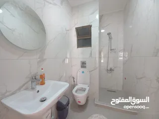  5 شقة مفروشة للإيجار في عبدون  ( Property 33564 ) سنوي فقط