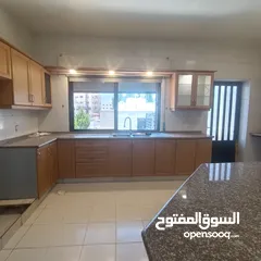  16 ضاحيه الرشيد- شقه فارغه بمساحه واسعه للايجار ـ 220 متر  ـ مكيفات ـ خزائن حائط
