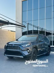  10 Toyota RAV4 SE 2022