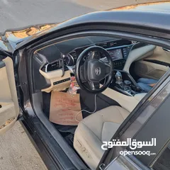  7 تويوتا كامر 2018 LE ليثيوم بلادها وارد امريكي