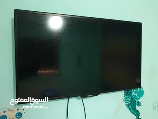  24 اثاث مستعمل للبيع بحالة ممتازه  .