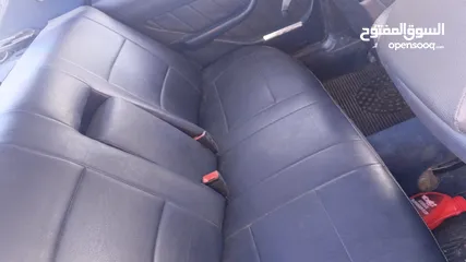  3 E300 حبة نظيفة ولا ضربة  فحص نخب  مش ناقصها اشي