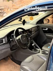  9 كيا نيرو هايبرد