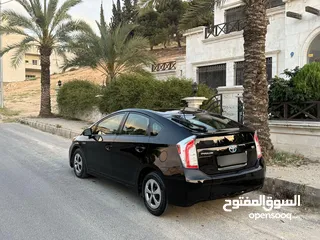  21 تويوتا بريوس هايبرد موديل 2013 فحص كامل لون اسود مميز مستخدم واحد فقط