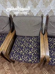  11 طقمين كنب بحالة ممتازة للبيع بسعر ممتاز
