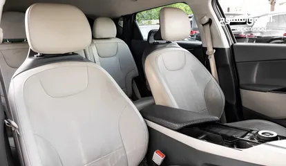  19 Kia EV6 2022 دفع رباعي بطاريه كبيره فل مسكر  فل اضافات خمس كميرات لون مميز