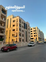  1 شقة للبيع في ضاحية الريحان – عمارة البيت الأندلسي 1