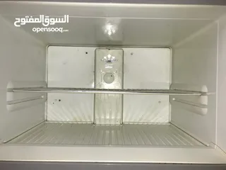  2 ثلاجة        للبيع