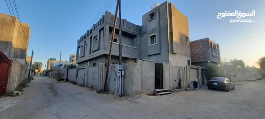  1 منزل للبيع  خلف جامع أبو شعاله