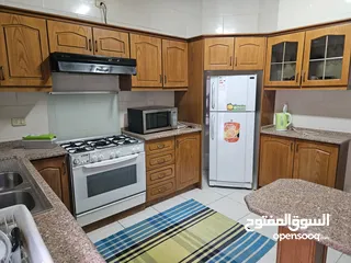  3 Spacious apartment with prime location