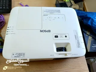  11 Epson EB-2155W Projector