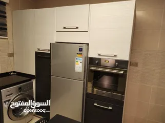  12 شقه دبل سوبر ديلوكس في دير غبار في حاله فوق الممتازه مؤثثه  جزئي غير مستخدمه الا لفتره قصيره للبيع